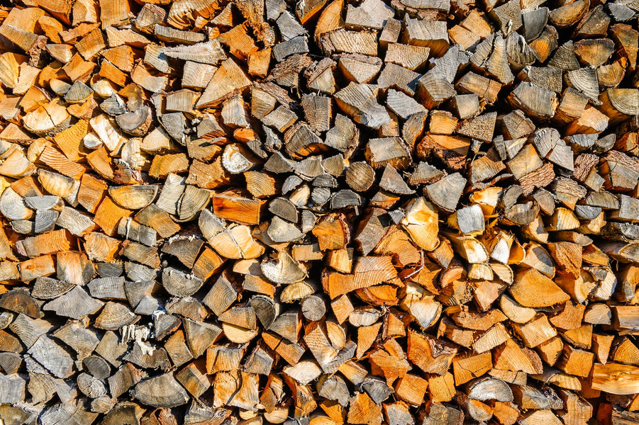 Quelle est la différence entre les granulés et la biomasse, et quel est leur rôle dans la transition énergétique ?